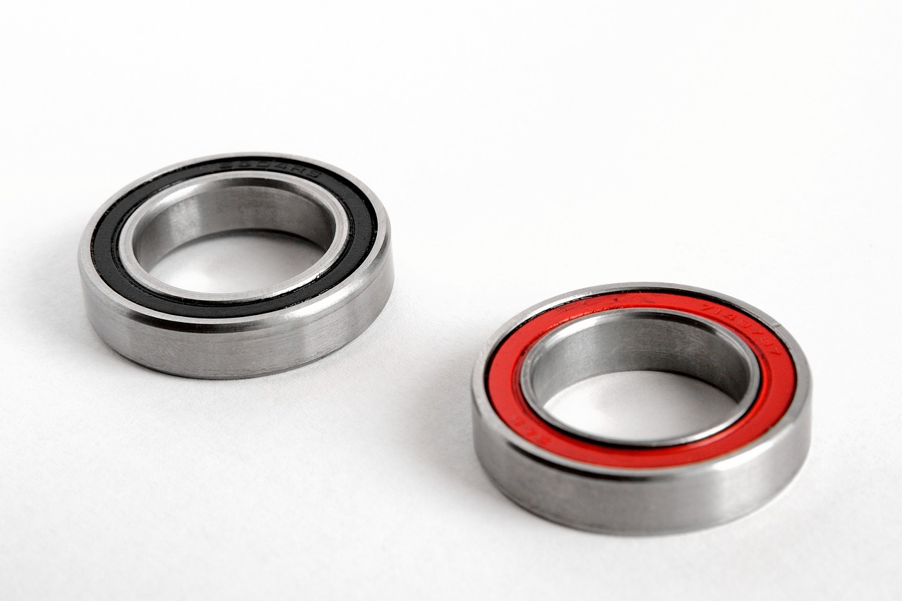 L’importance d’utiliser un testeur de pureté des métaux dans l’industrie des bijoux